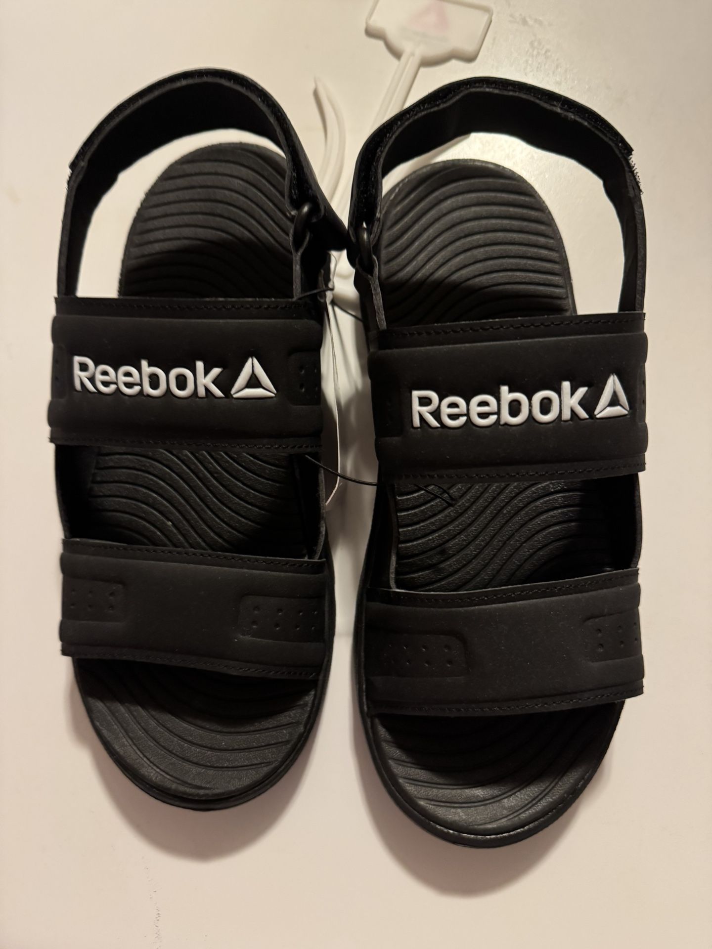 Reebok men’s black sandals, size 9, new with tags