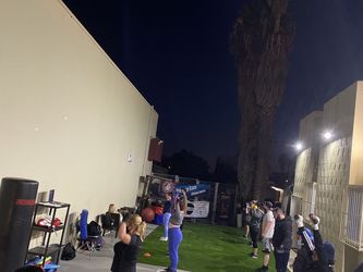 Unlimited Boxing & Fitness Classes w/Gloves & wraps