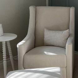 Babyletto Toco Swivel Glider And Ottoman 