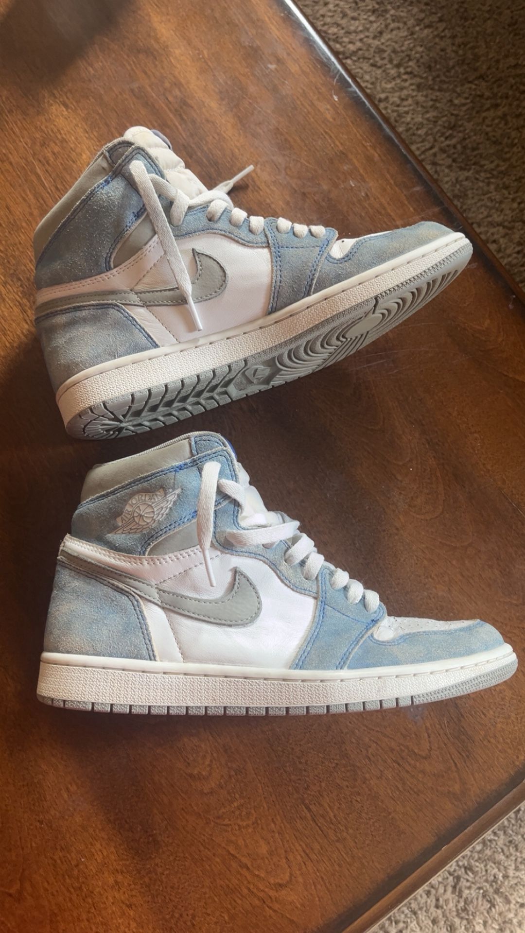Jordan 1 Hyper Royale 7.5