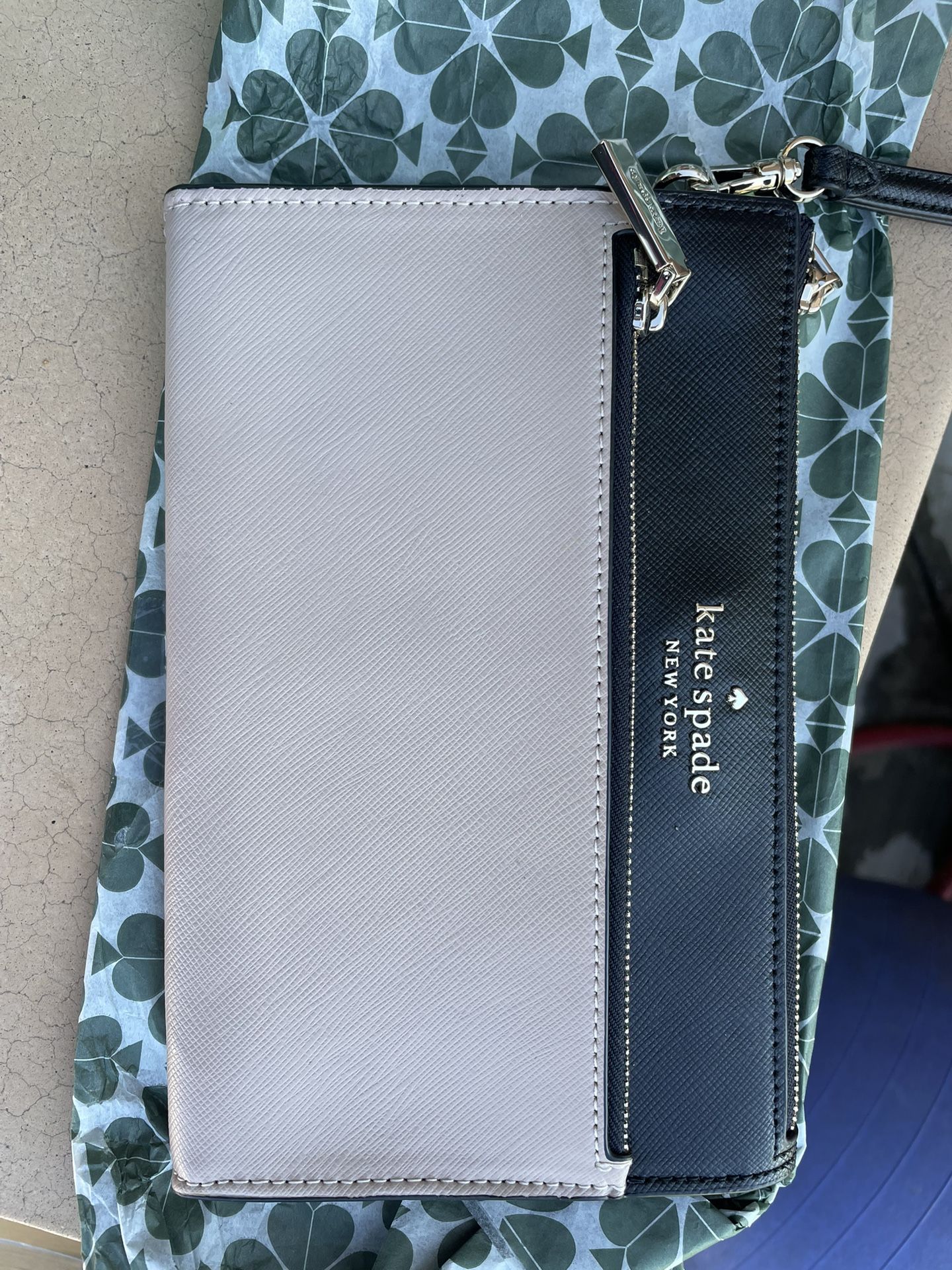 Kate Spade Wristlet