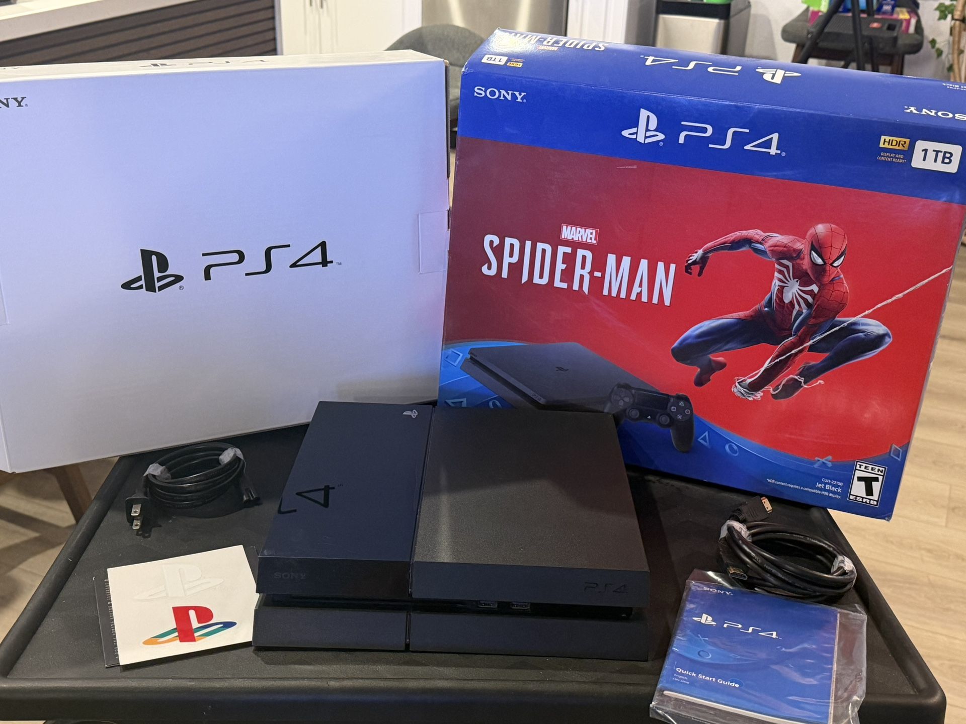 Playstation 4 Console PS4