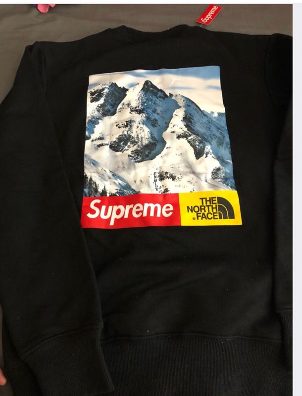 North face x supreme