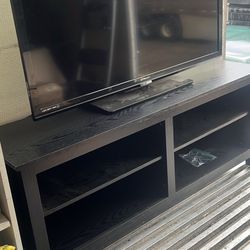 Tv With Matches Stand
