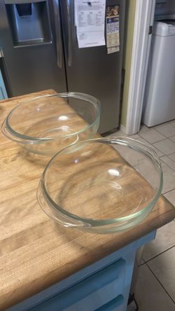 Vintage Pyrex 023/024 glass bowls