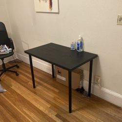 Table/desk 