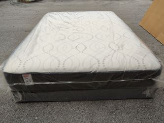 NEW MATTRESS FULL SIZE PLUSH WITH BOX SPRING