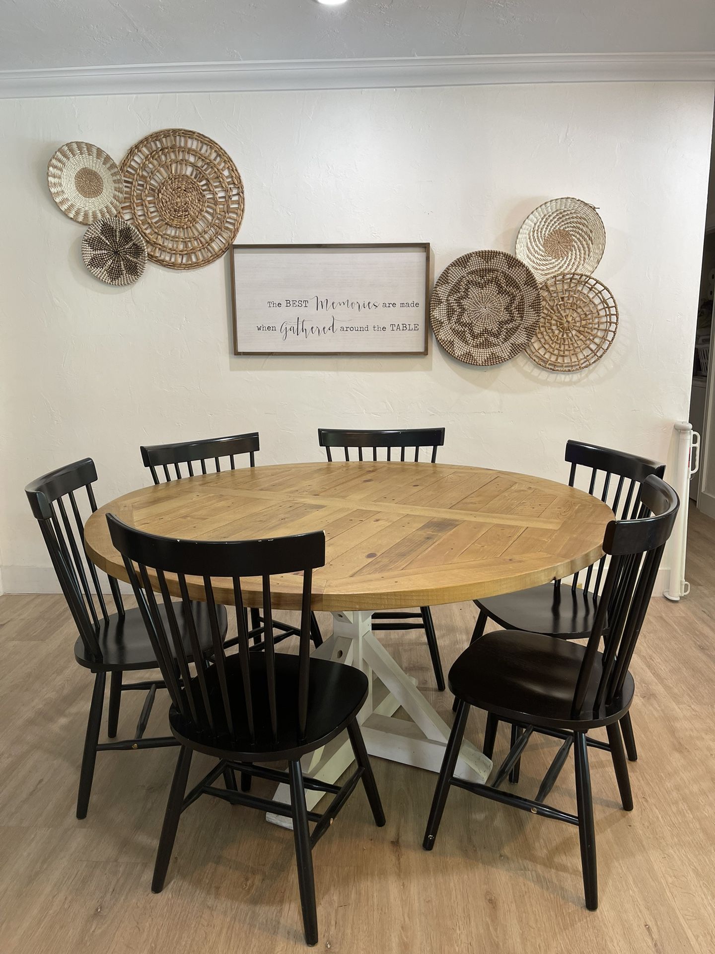 Nadeau Dining Room Table And Six Chairs