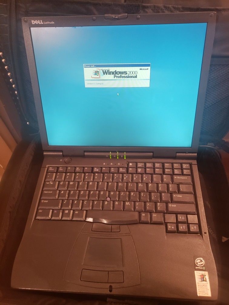 Dell Latitude Cpi Ppx Laptop W/Laptop Case