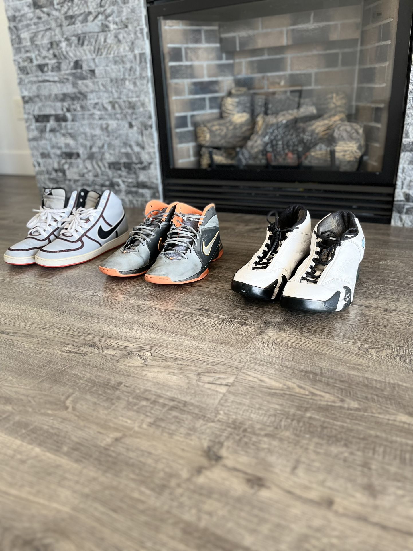 Men’s Size 13 Nikes