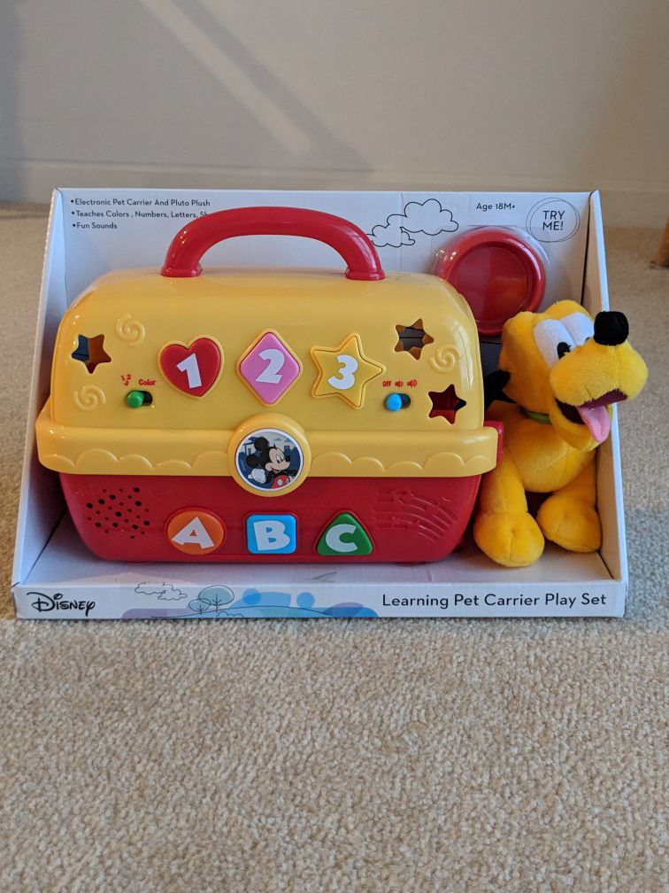 New Disney Learning Pet Carrier Play Set