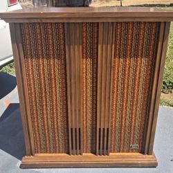 Vintage 1970s Leslie Organ Speaker 