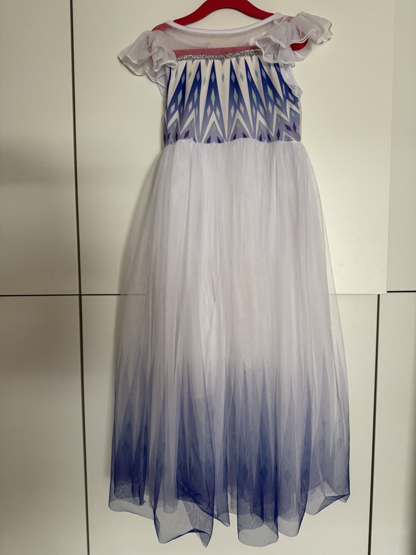 elsa dress in excellent condition size 7y