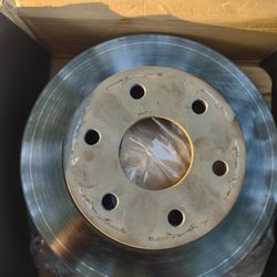 Front Rotors For 99-06 Chevy/Gmc