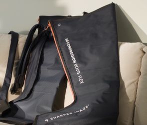 Sharper Image Air Compression Boots Flex Leg Recovery System LARGE =B9-27