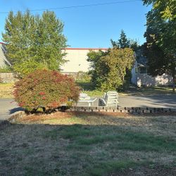 Free Patio Table And Chairs