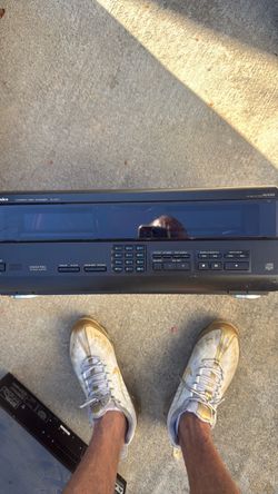 Multi cd player like juke box no cords