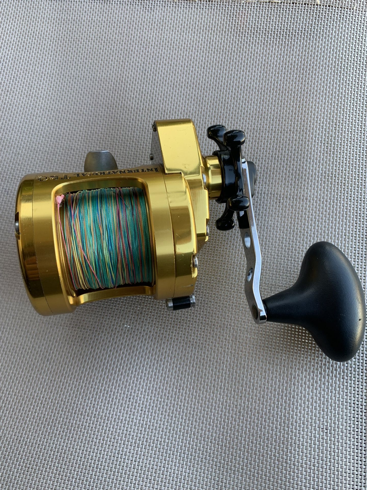 Fishing Reel