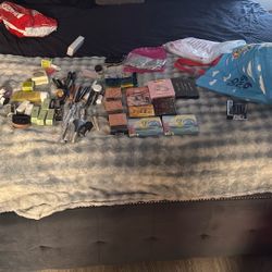 Make Up 