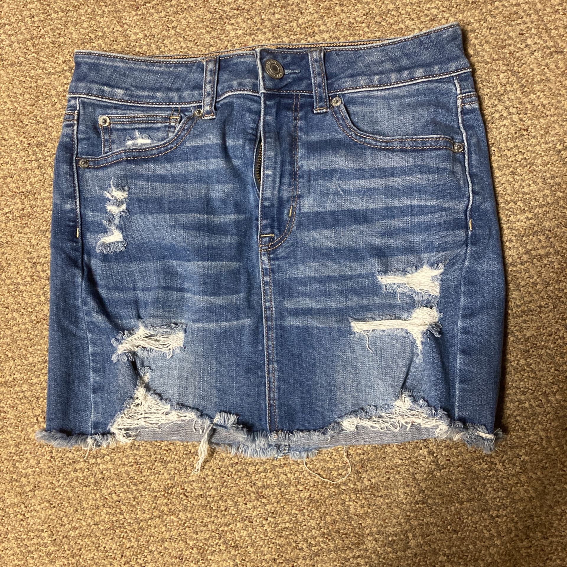 🎉REDUCED PRICE🎉American Eagle Denim Skirt