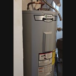50 GAL. WATER HEATER  $500.00 REDUCED  FROM $600.00 FOR QUICK SALE ELECT. 