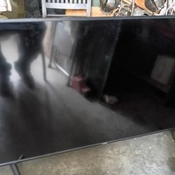 VIZIO 55"Smart TV 4k LCD  $100