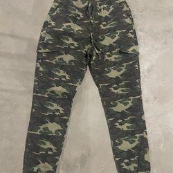 Women’s Pants-Size Large