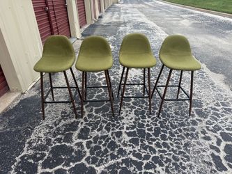Counter height barstool