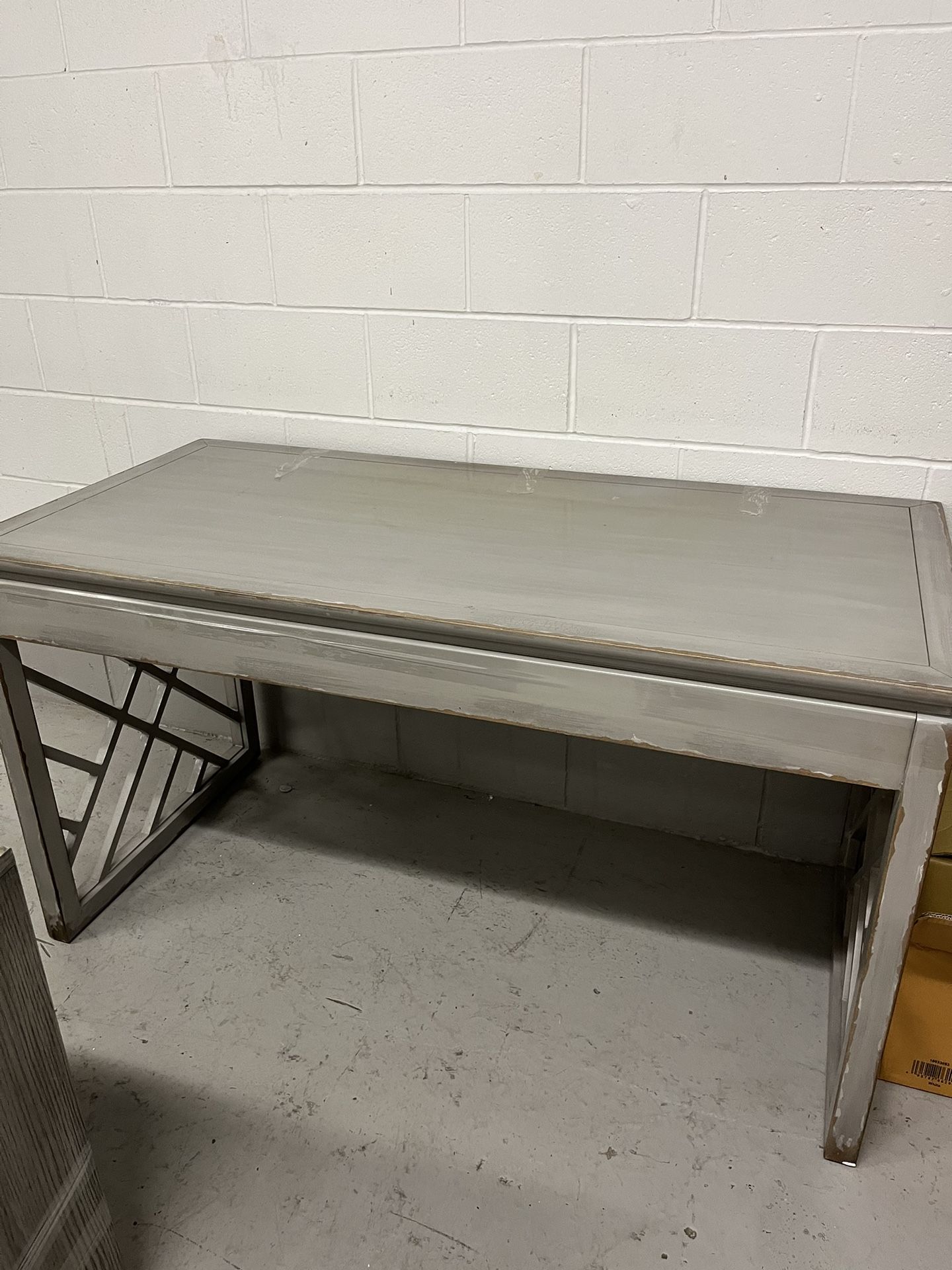 Ethan Allen Dynasty Desk