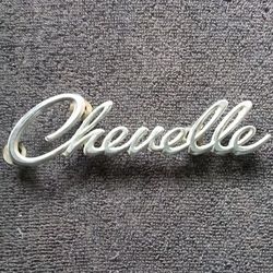 Chevelle header panel emblem