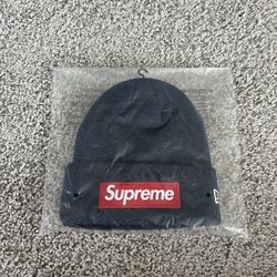 Supreme New Era Box Logo Beanie (FW24) - Navy
