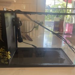 3 Gallon Easy Clean Aquarium