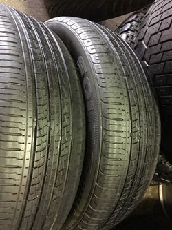 17” 2 used tires 225/65R17 Kumho