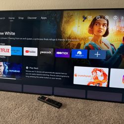 Sony 55" LED X900E Smart TV - 4K UHD with HDR (like new) + wall mount