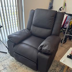 Electric Recliner Chair with Lift Assist