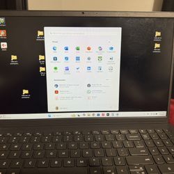 Dell Inspiron 15 3520 laptop $230 OBO