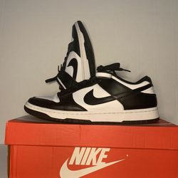 (used) Panda Dunks Low Size 12