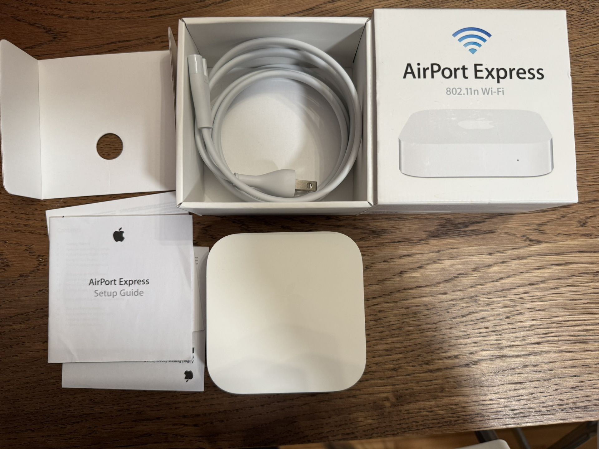 Apple AirPort Express (802.11n Wi-Fi) – Like New in Box!