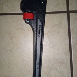  New Heavy Duty Pipe Wrench 14"
