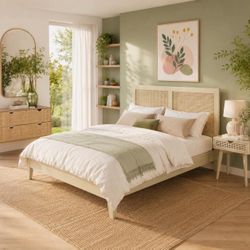 Queen Size Solid Wood Platform Bed Frame With Rattan, Natural.