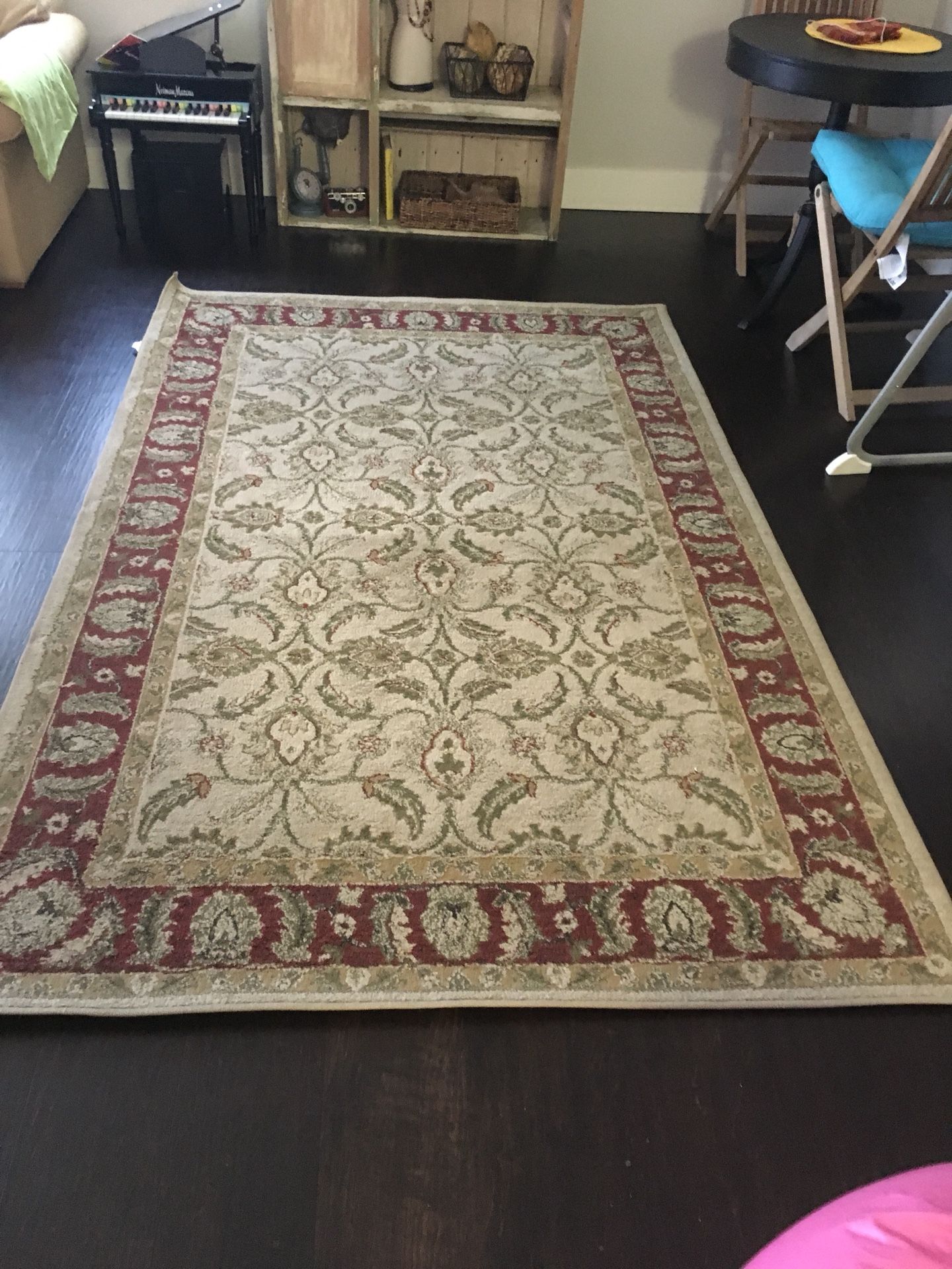 Area rug
