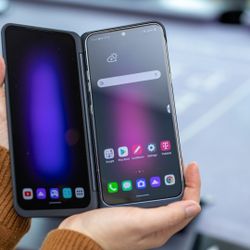 Want To BUY---LG V60 Thinkq UnLocked Or Tmobile 