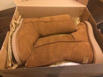 New koolaburra 7 same makes uggs boots