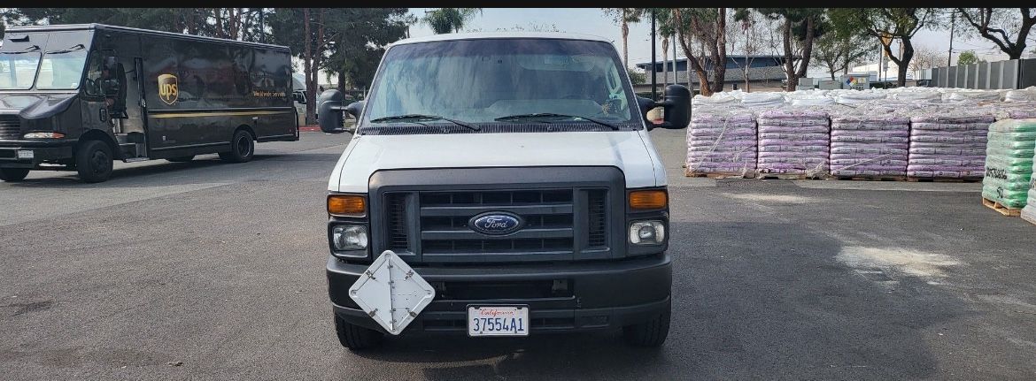 2010 Ford E-150