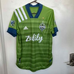 Seattle Sounders Signed Yeimar #28 Jersey Size:L