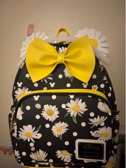 Flower Minnie Mouse loungefly