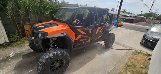 2014 Polaris RZR 900