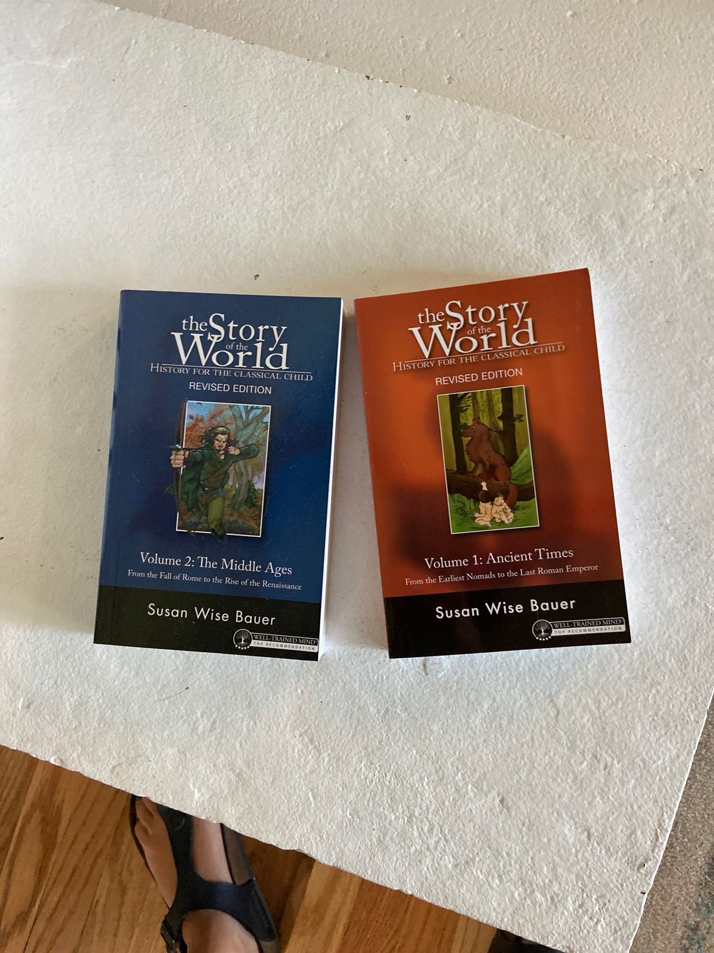 Homeschool. Story of the World volume 1 and 2