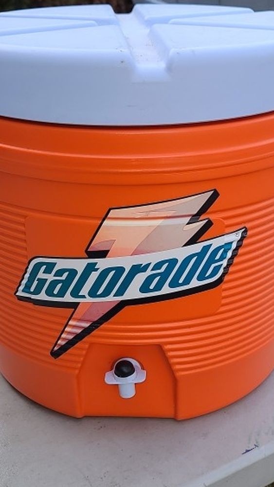 Gatorade Drink Cooler