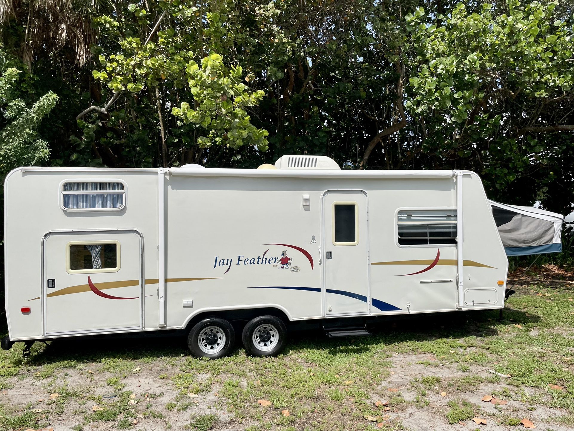 2005 Jayco Jay Feather 25g Bunk House for Sale in Palm Beach Gardens